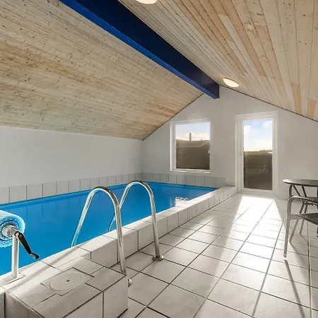 Seafront Pool House In Vejlby Klit Sj290